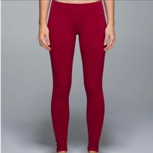 lululemon Wunder Under - Mid-rise - Cranberry - Size 6